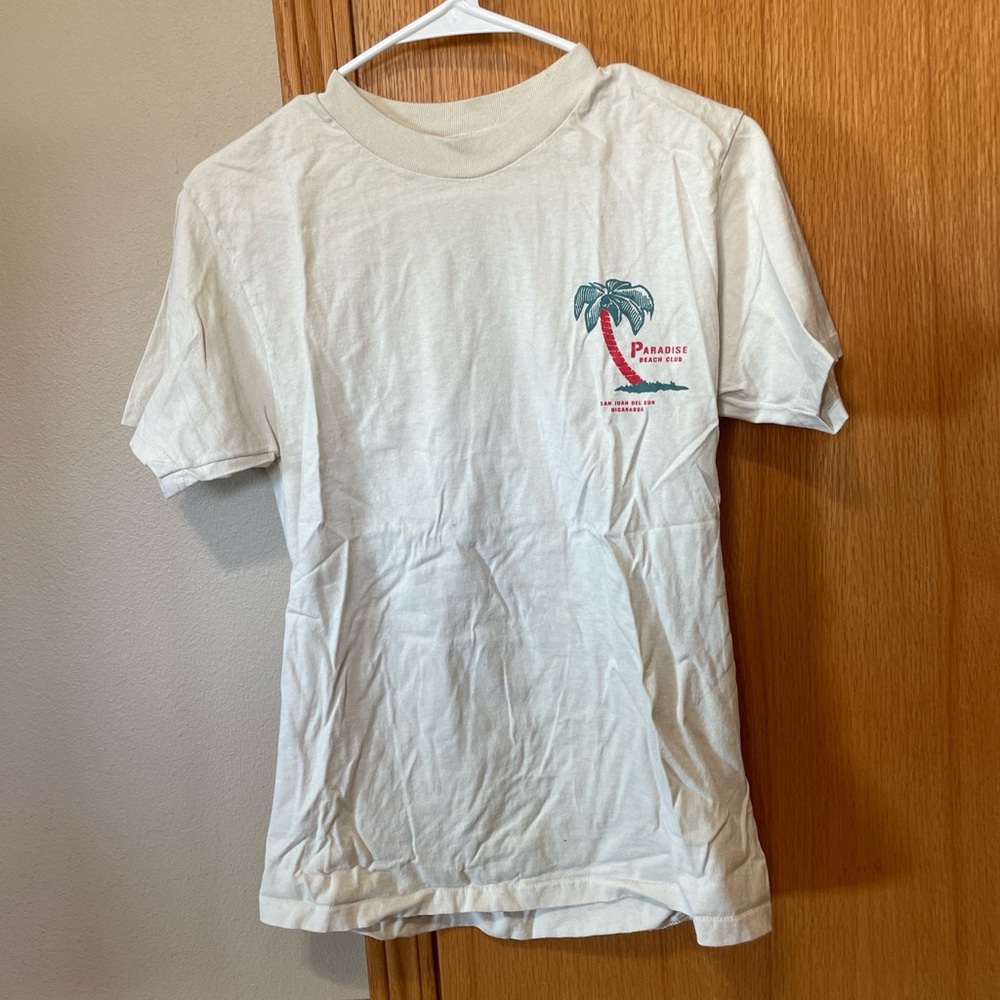 Empyre paradise beach club tee